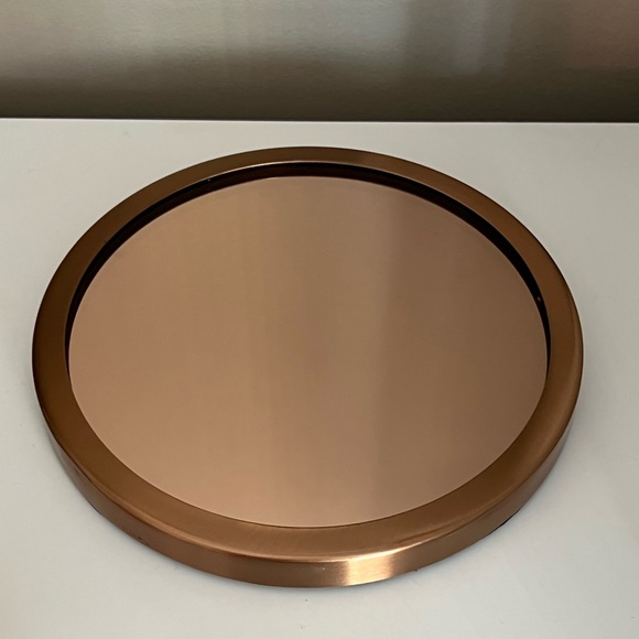 New dusk rose gold round metal and mirror plate - Picture 5 of 6